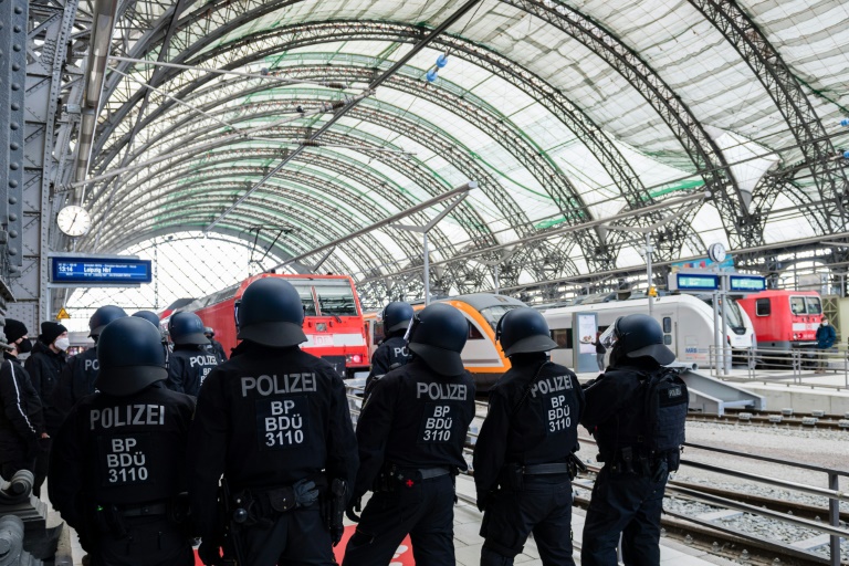 Ampel-Paket: Polizeigewerkschaft rechnet mit mehr Sicherheit an Bahnhöfen