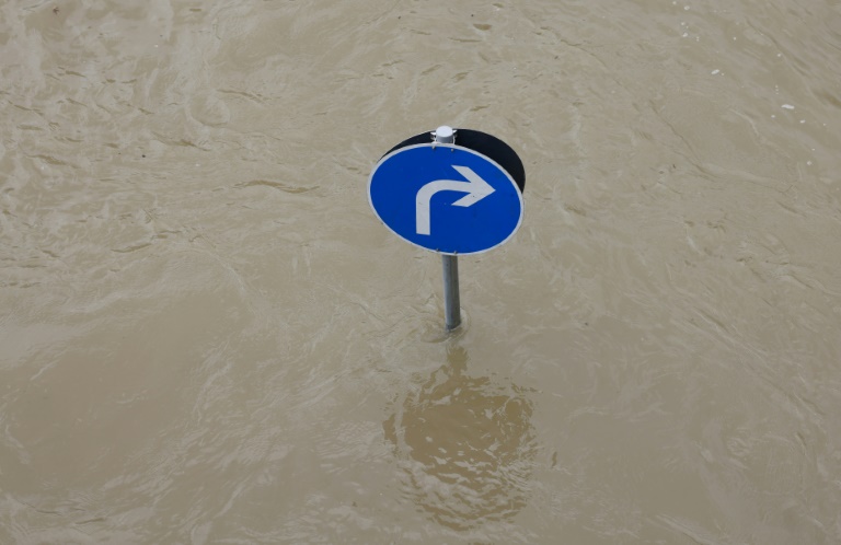 Hochwasserscheitel der Elbe in Dresden angekommen