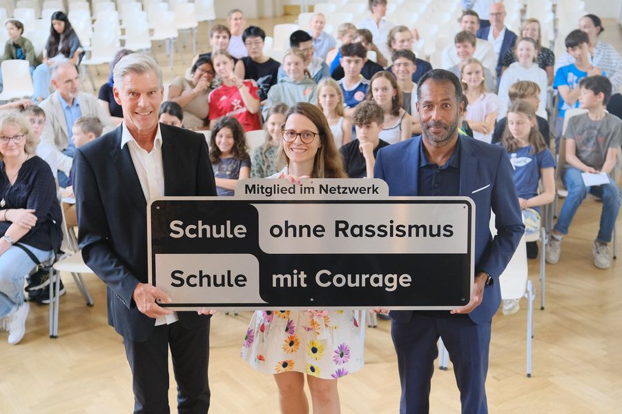 Goethe-Gymnasium wird "Schule ohne Rassismus - Schule mit Courage"