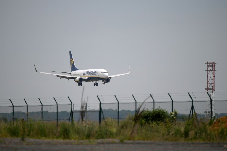 Ryanair streicht ab Sommer 2025 viele Verbindungen in Deutschland