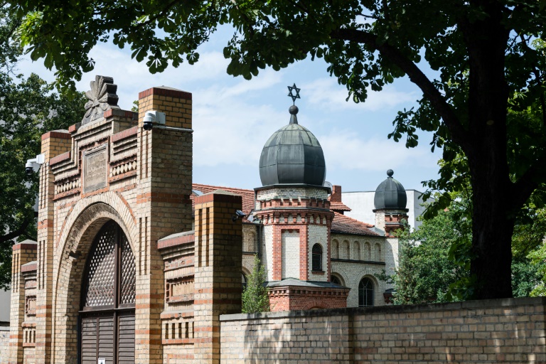 Fünf Jahre nach Anschlag auf Synagoge in Halle: Glockengeläut und Gedenken