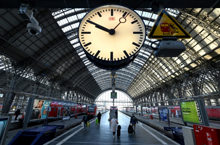 DB schließt Coworking-Standorte an Bahnhöfen