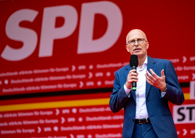 SPD Hamburg in Umfrage vier Monate vor Bürgerschaftswahl vorn - CDU legt stark zu