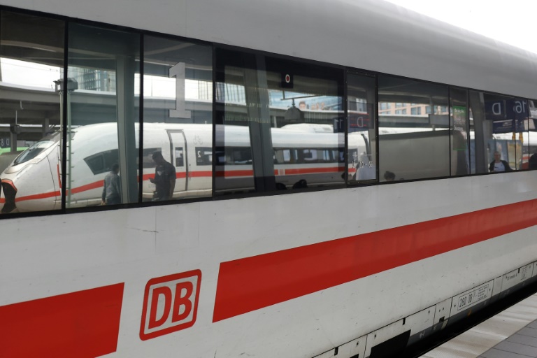 Bahn bietet im neuen Fahrplan mehr Sprinter und Auslandsverbindungen an