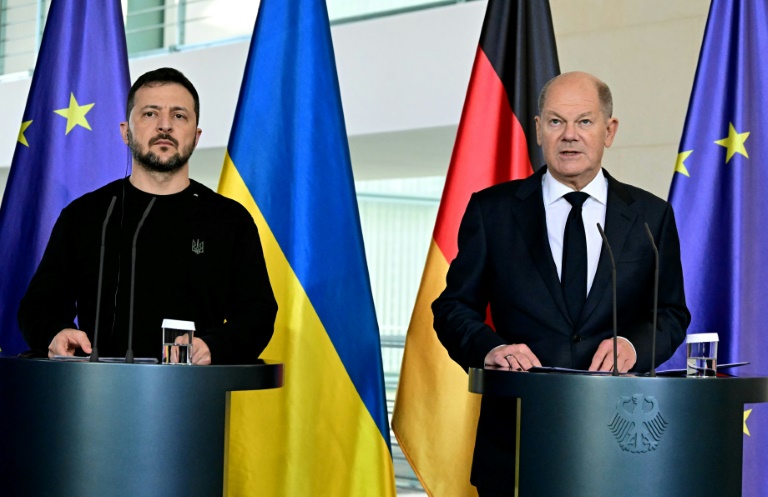 Scholz sichert Ukraine weitere Hilfen für Wärmeversorgung und Militärausrüstung zu