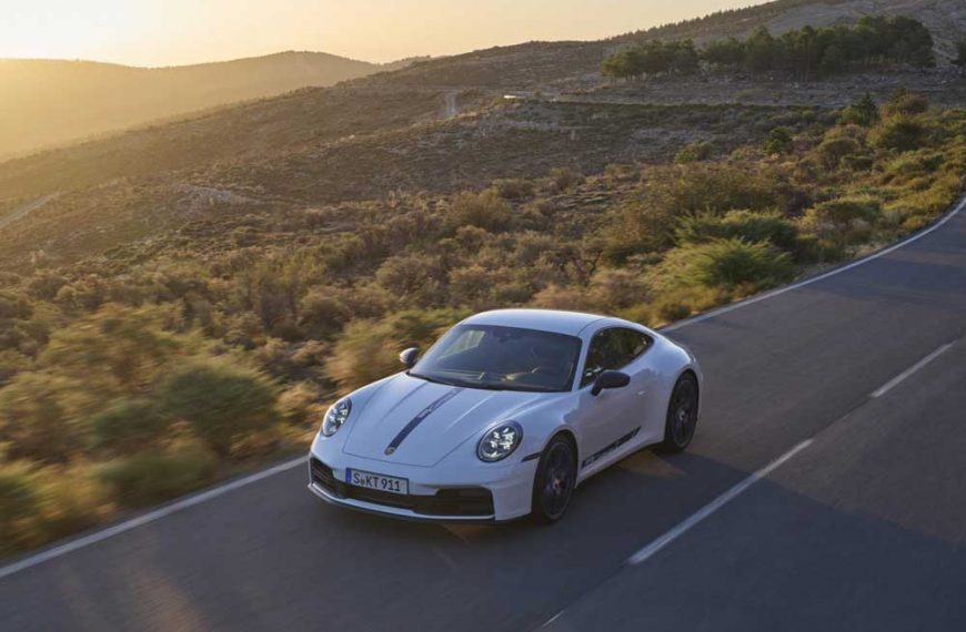 911 Carrera T als Coupé und Cabriolet