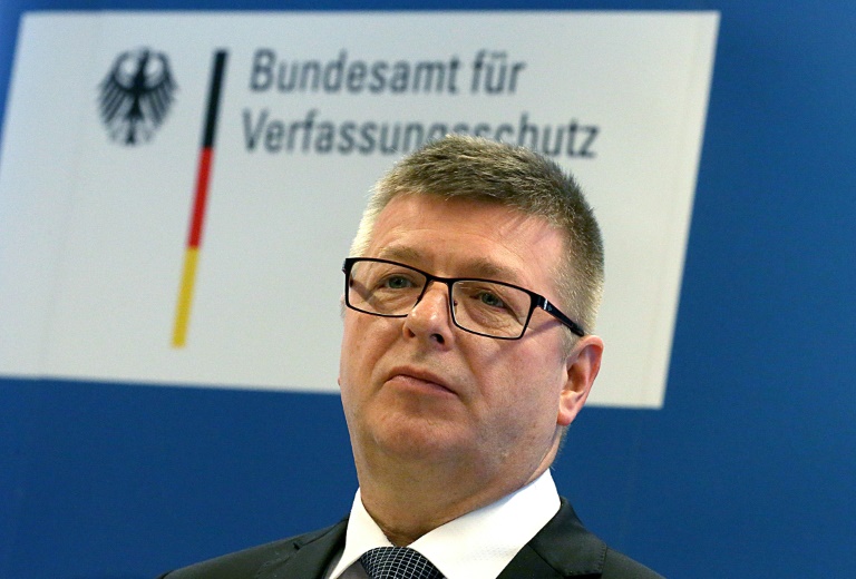 Chefs der Geheimdienste äußern sich in öffentlicher Anhörung im Bundestag