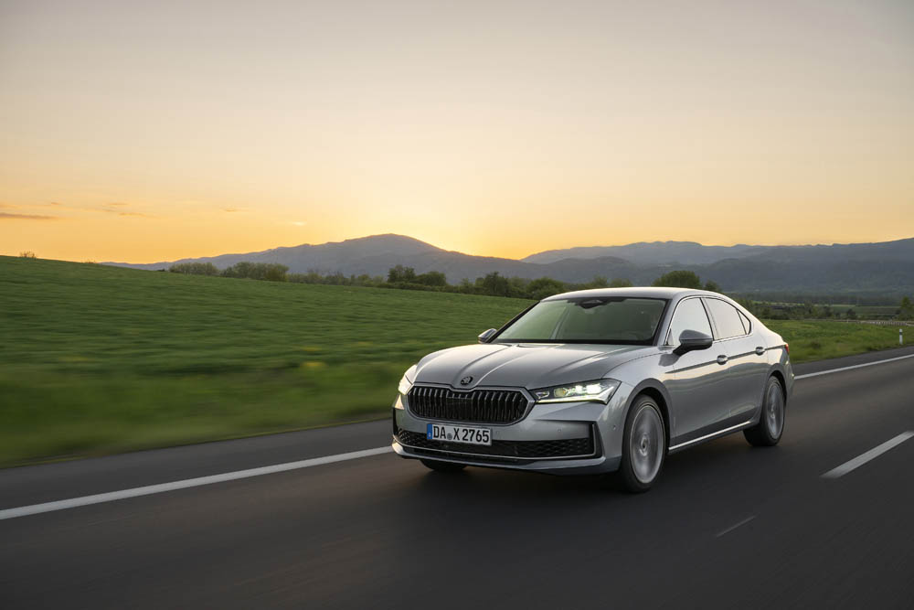 Neuer Turbobenziner für den Skoda Superb