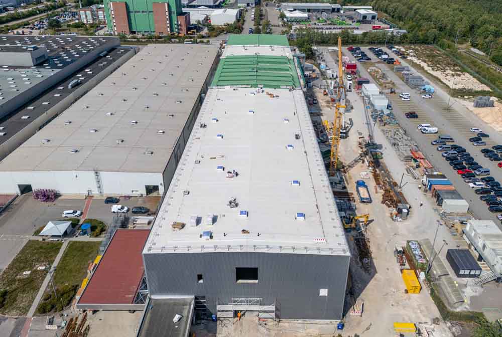 Startschuss für BMW-Batterietestzentrum in Wackersdorf