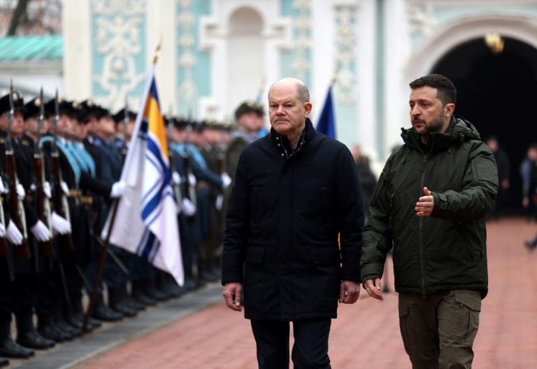 Scholz bei Besuch in Ukraine: Moskau darf Kiew "keinen Diktatfrieden aufzwingen"