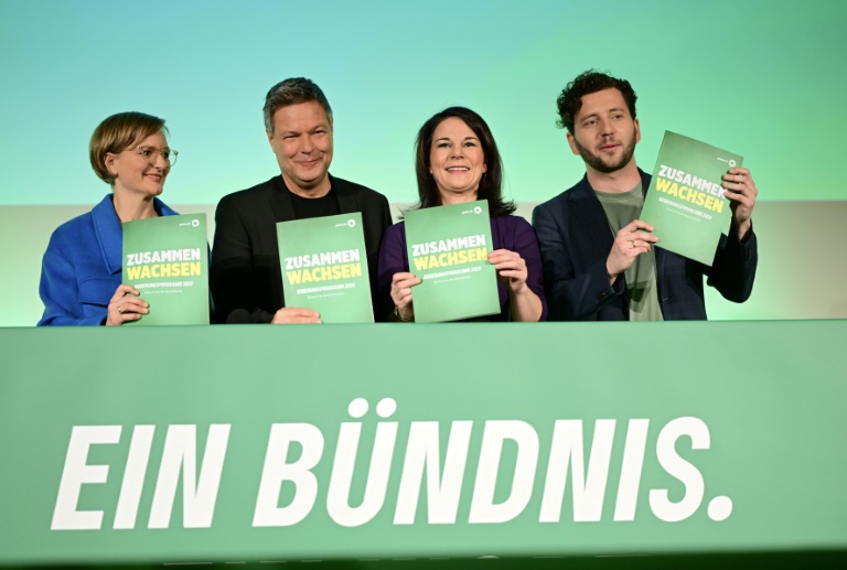 Wahlprogramm vorgestellt: Grüne wollen Alltag für die Menschen bezahlbar machen