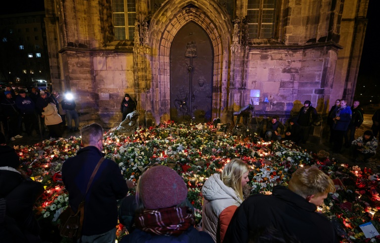 Nach Anschlag auf Weihnachtsmarkt: Gedenkstunde im Magdeburger Dom