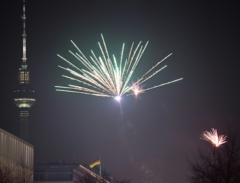 Berliner Klinik behandelt Silvester-Verletzte - schwere Wunden durch Kugelbomben