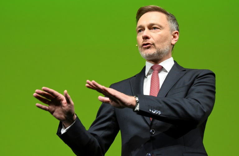 Lindner peilt Rückkehr in Bundesregierung an - als Partner der Union