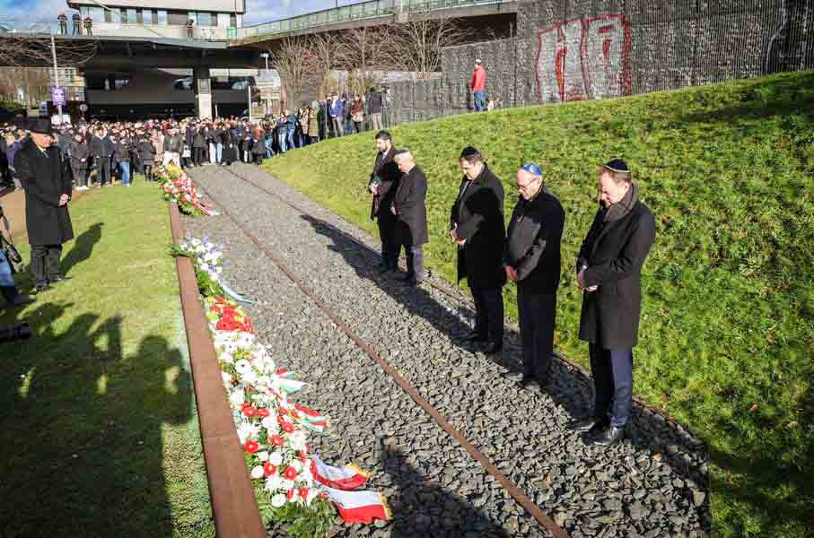 Düsseldorf gedenkt Opfern des Holocaust