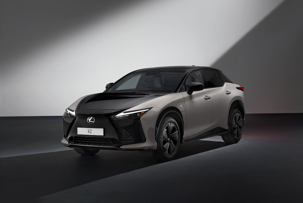 Lexus präsentiert den neuen RZ