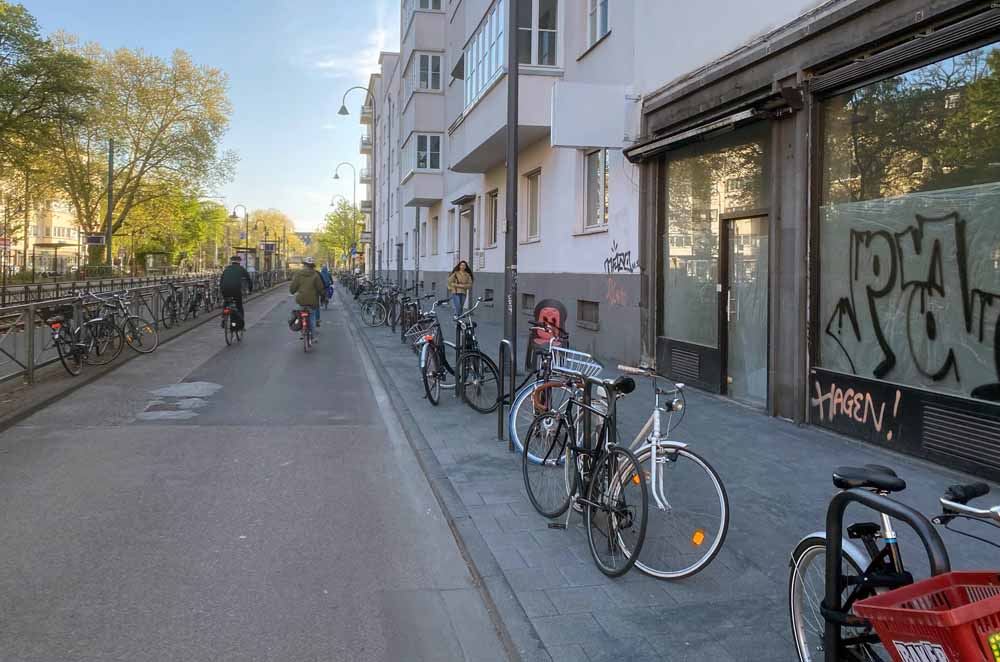 Radparkplätze an der Zülpicher Straße