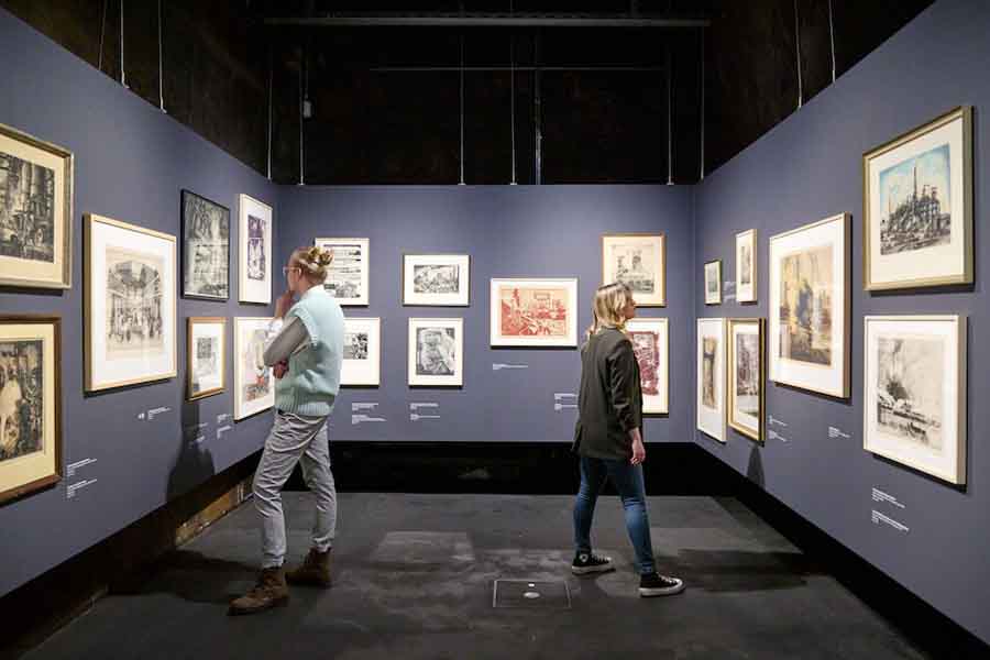 Ausstellung "Das Land der tausend Feuer"