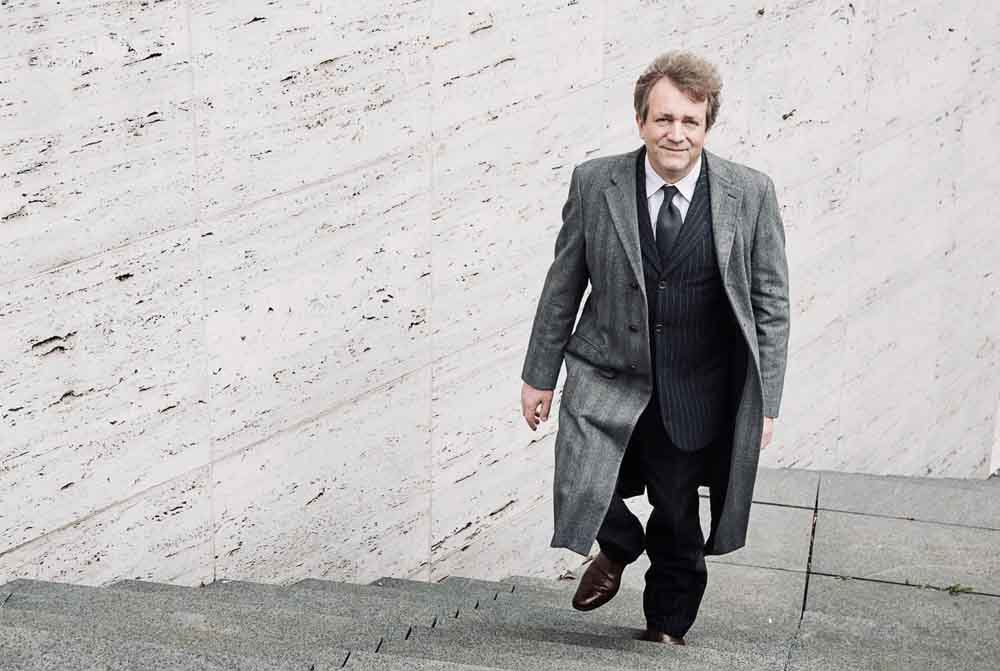 Pianist Tobias Koch