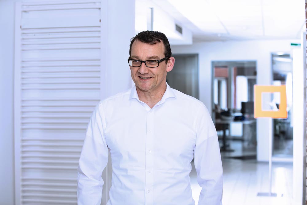 Referent Ralf Sparwel, Obermeister der Sanitär-Heizung-Klima-Innung Ahaus