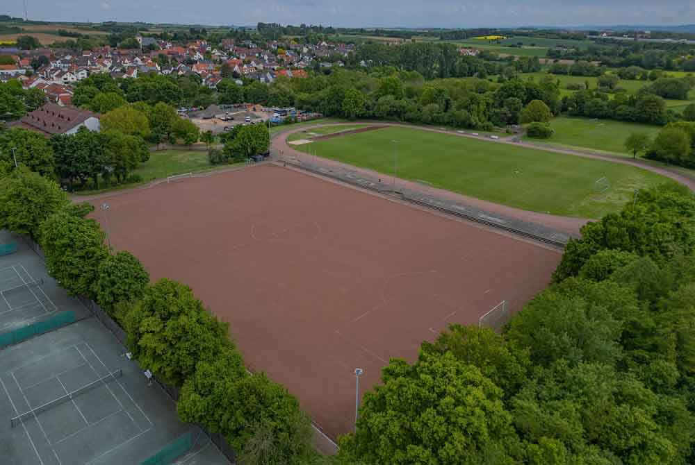 Hanau, neue Kunstrasenplätze