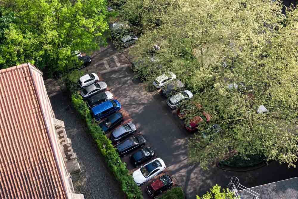 Parkplatz an der Apostelkirche