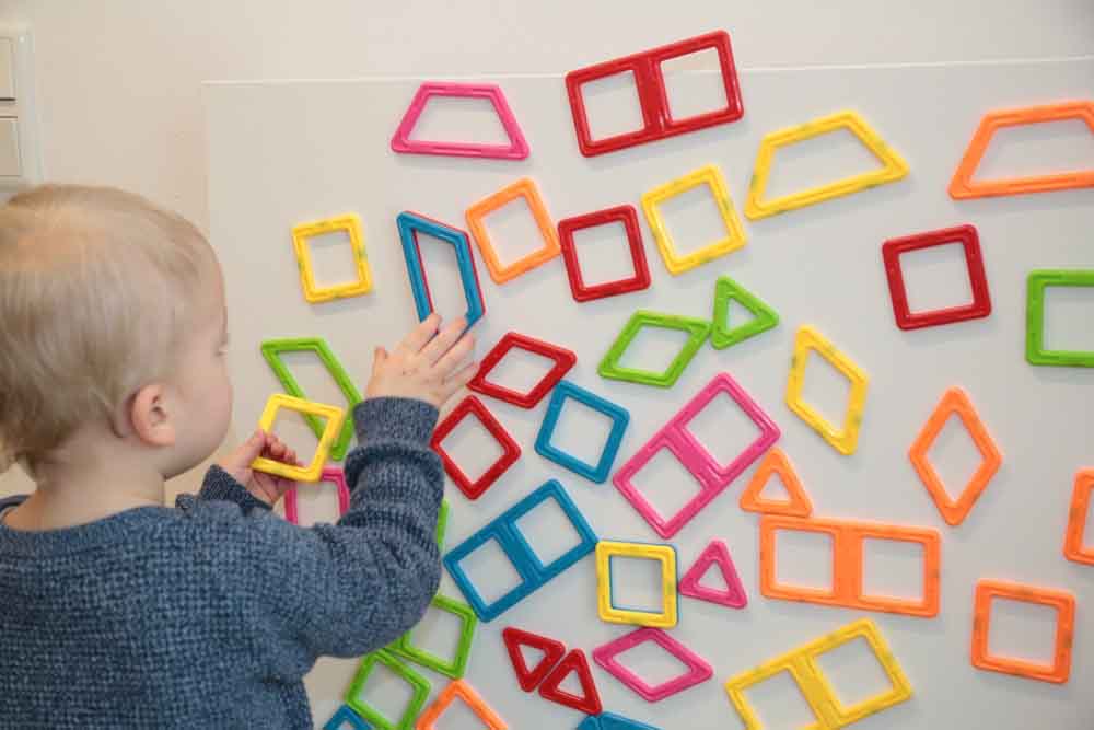 Elternbeiträge für Kinderbetreuungsangebote sinken