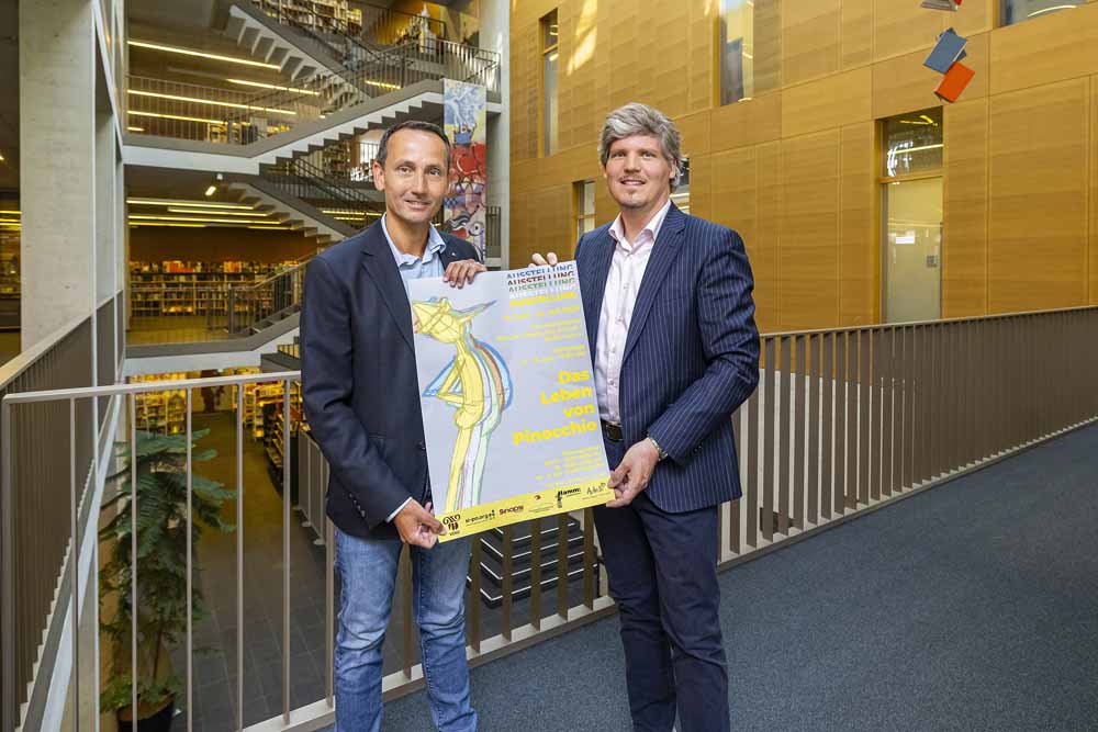 Markus Kreuz, Honorarkonsuls der Italienischen Republik und Jens Boyer, Leiter der Stadtbüchereien Hamm