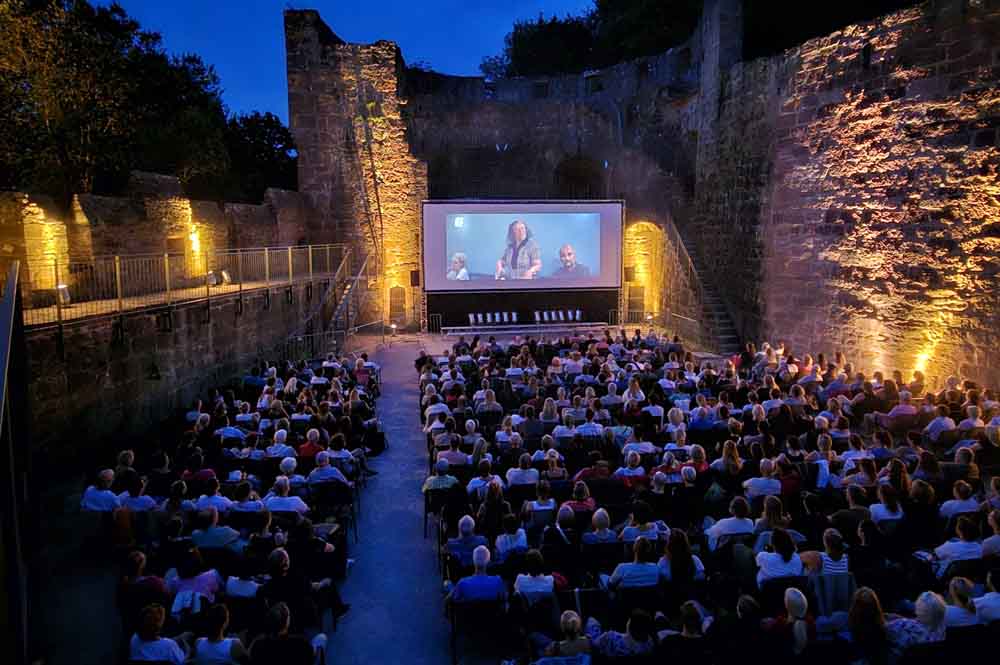 Open-Air-Kino im Burggraben der Wertheimer Burg
