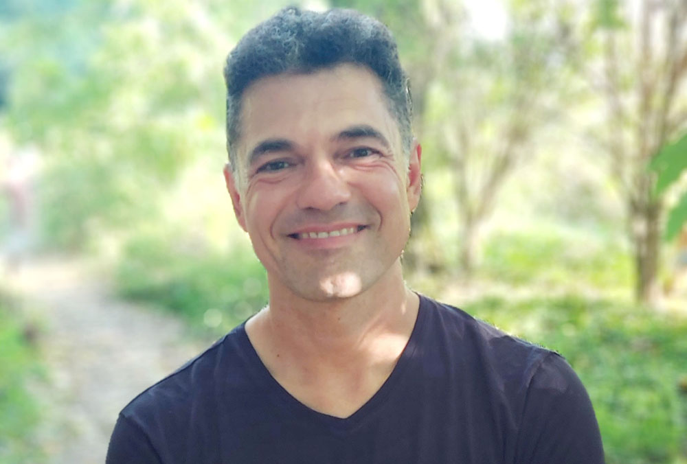 Autor Akram El-Bahay
