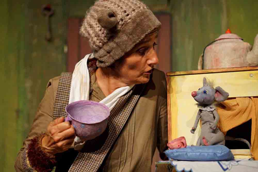 Ausschnitt aus dem Kindertheater Mausekuss für Bär