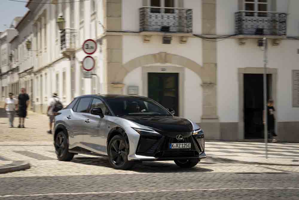 Der neue Lexus RZ
