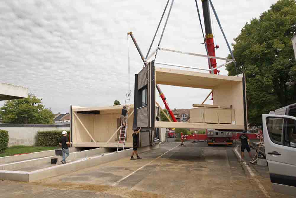 Anlieferung Klassencontainer