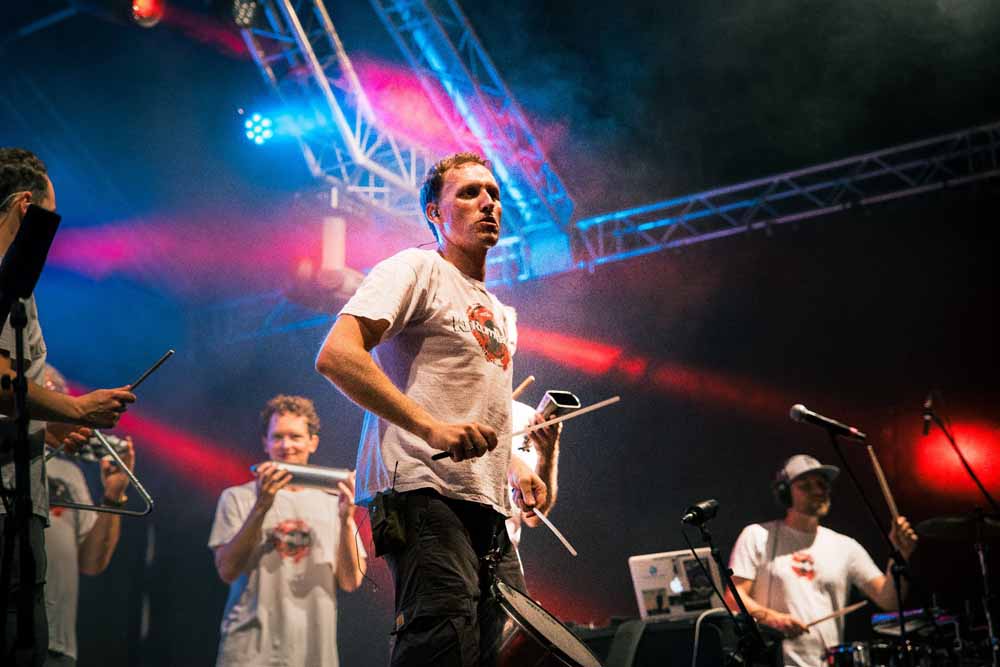 Auftritt der Borkener Band Kurumbandê