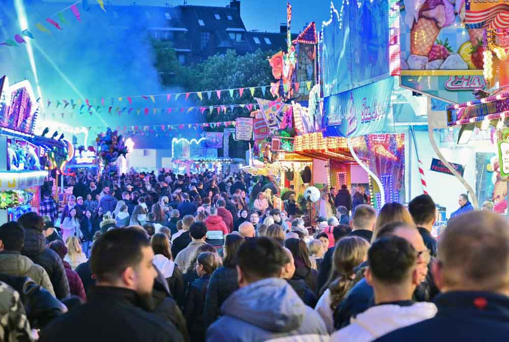 Die Sprödental-Kirmes in Krefeld