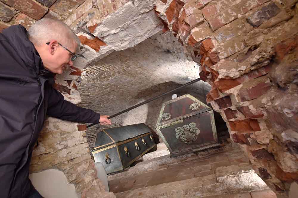 Grafengruft im Schloss Evenburg