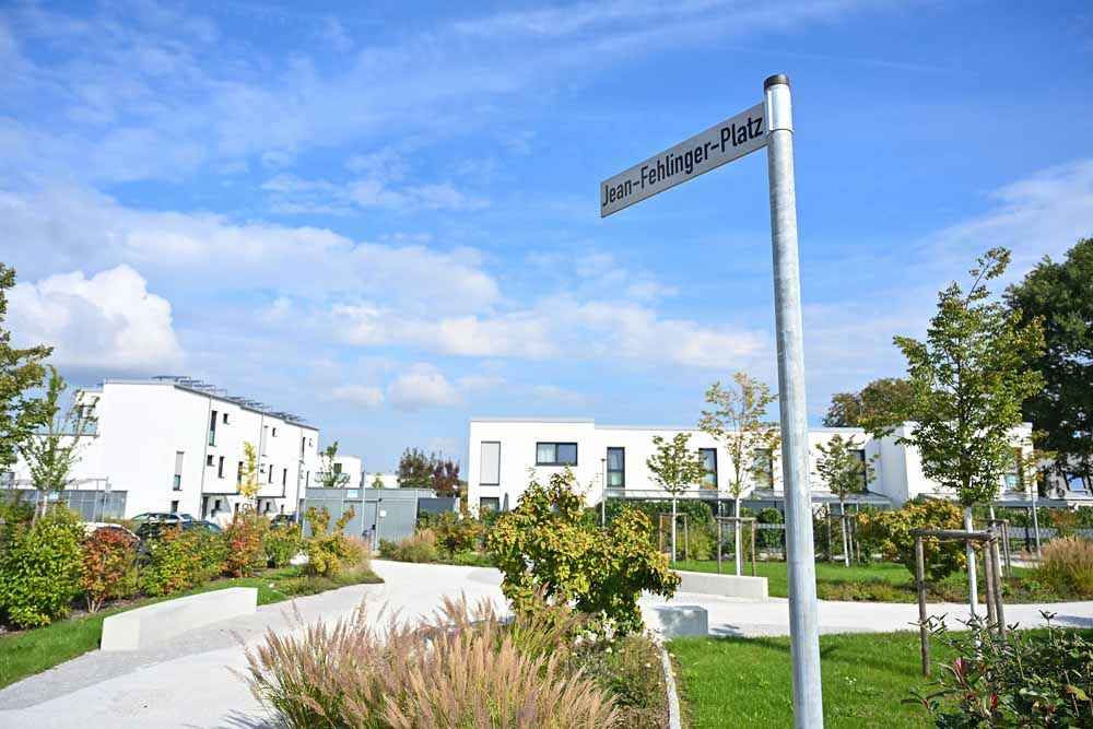 Jean-Fehlinger-Platz in Mittelbuchen