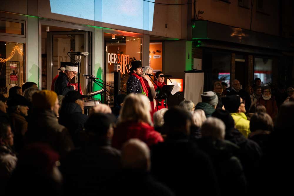 Open-Air-Adventssingen vor dem 3ECK