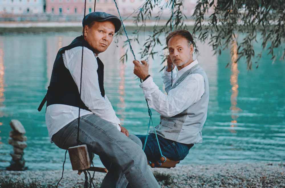 Das österreichische Duo BlöZinger