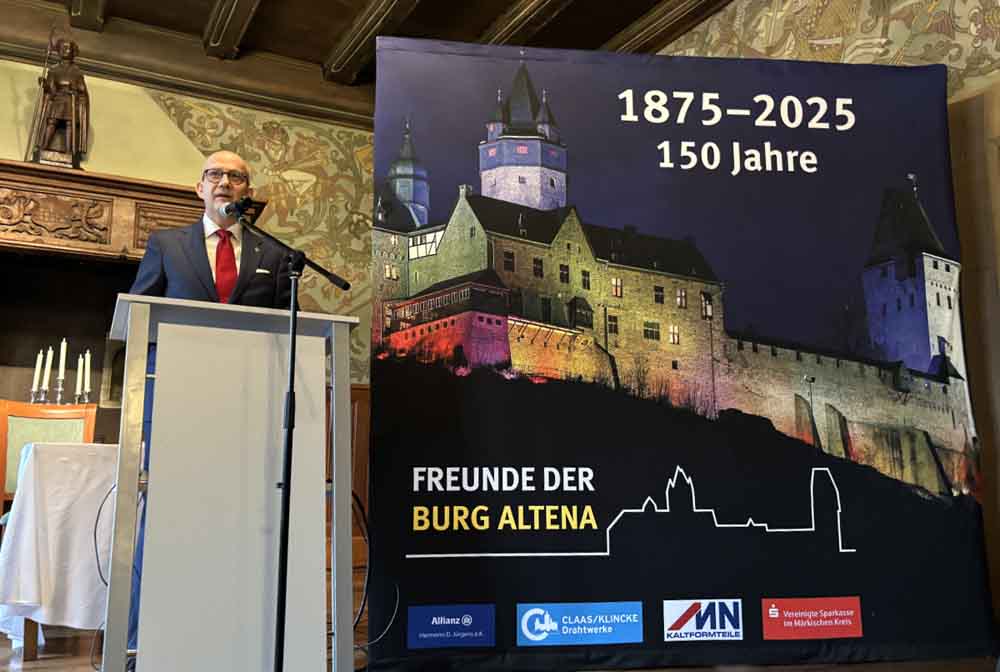 Landrat Ralf Schwarzkopf bei der Eröffnung der Sonderausstellung