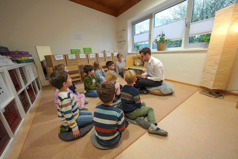 Auch Oberbürgermeister Felix Heinrichs liest in diesem Jahr wieder vor