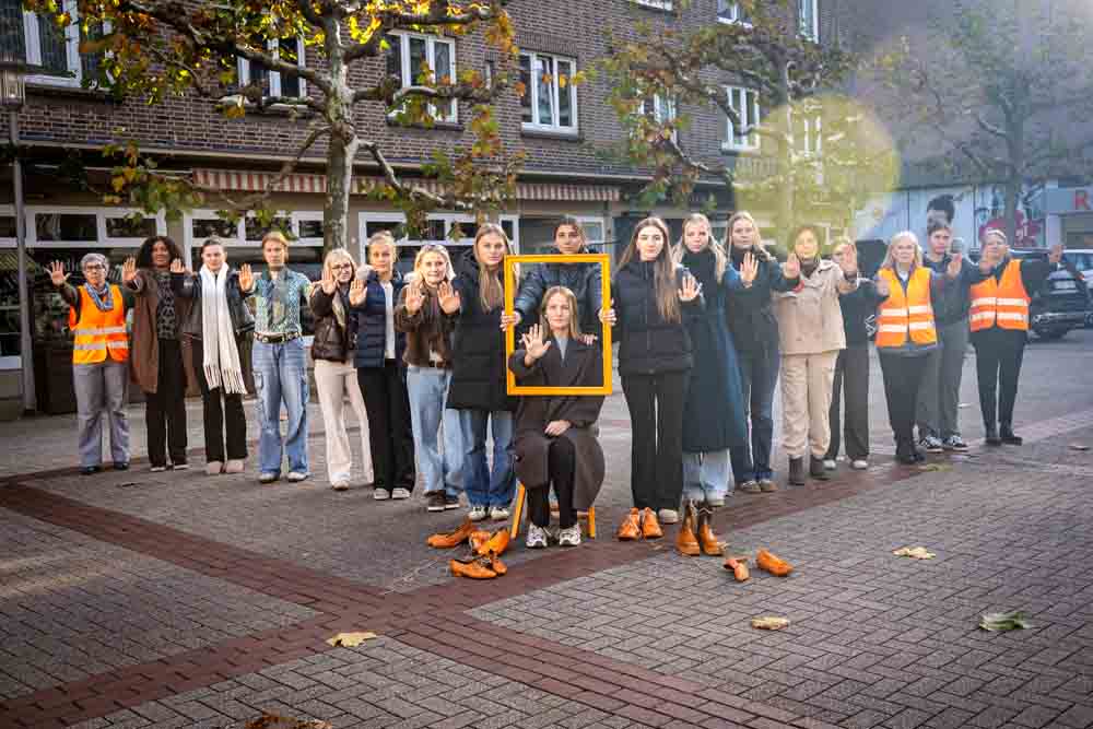 Orange the World - Kundgebung auf dem Gasthausplatz