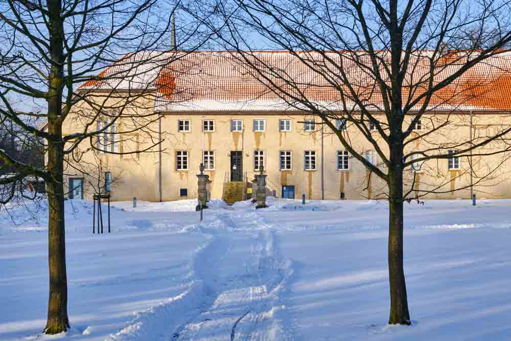 Ehemalige Zisterzienserinnenabtei im Schnee