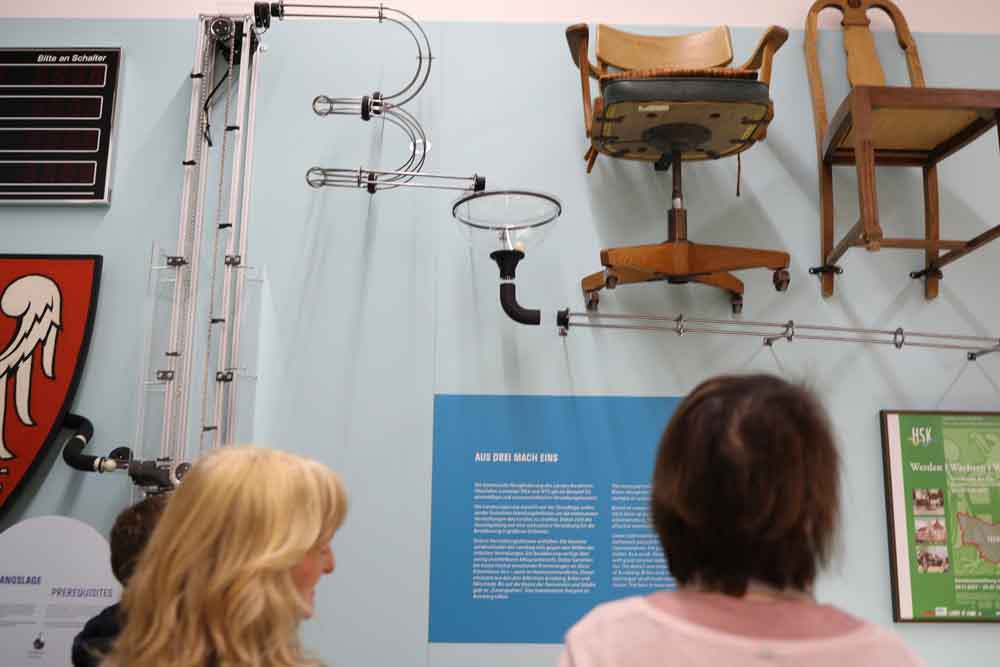 Eine „Murmelbahn" führt die Besucher durch die Prozesse einer Verwaltung