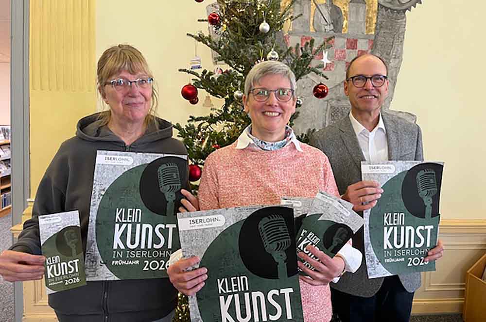 Dr. Thomas Eicher, Melange-Geschäftsführer; Gudrun Völcker, Leiterin der Stadtbücherei und Andrea Reichart vom Stadtmuseum