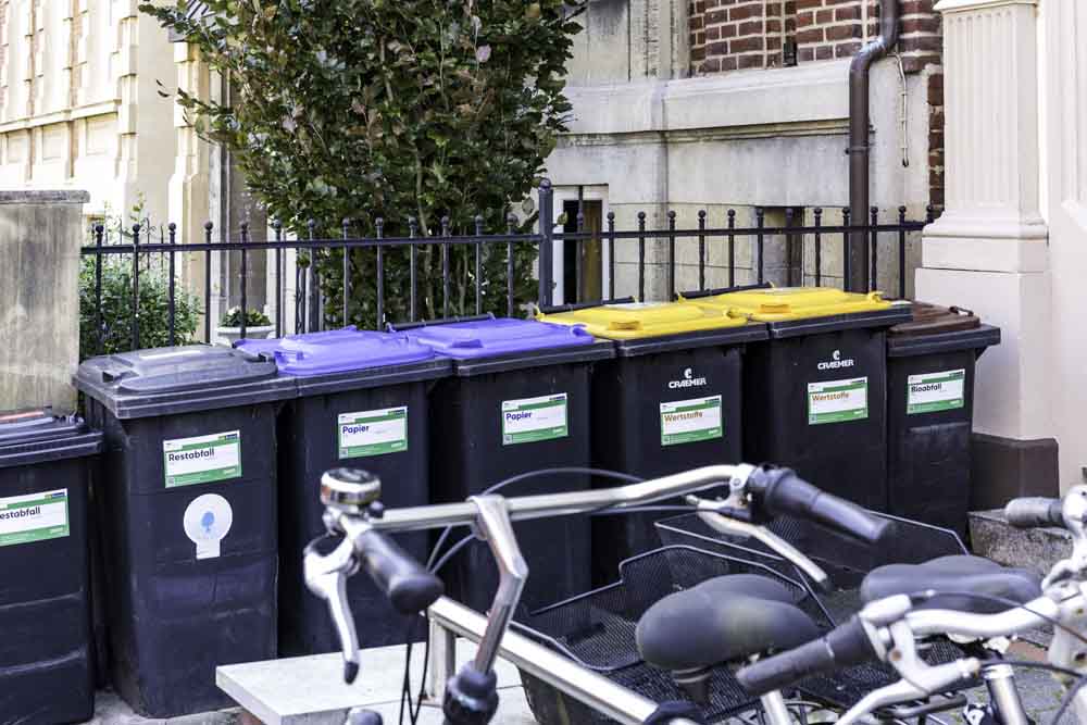 Abfalltonnen