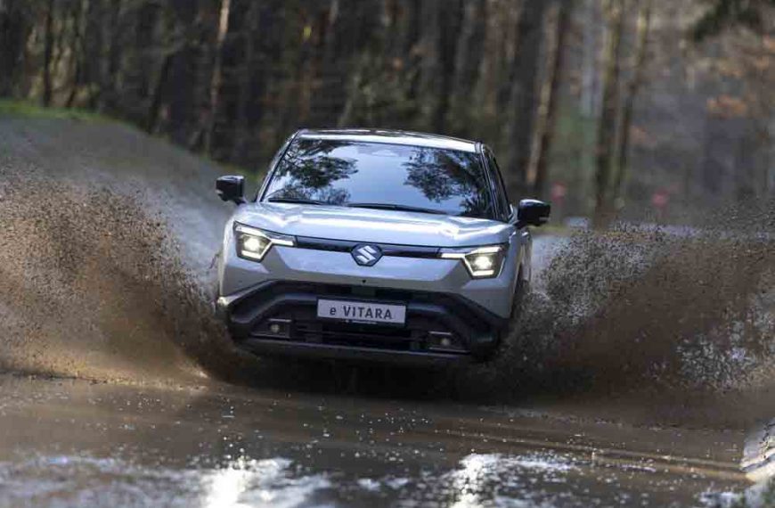 Erstes Suzuki Elektrofahrzeug e VITARA