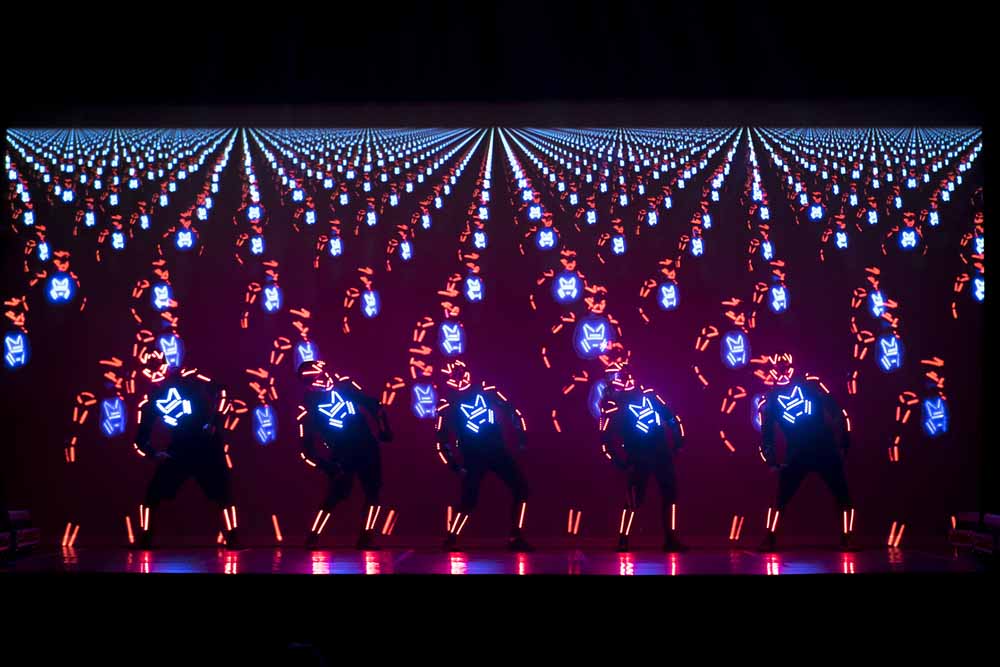 Szene aus "Brods Bros - Around the World"