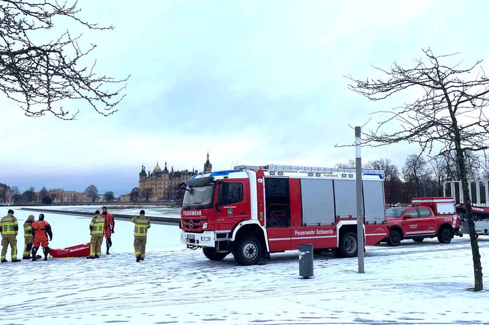 Eisrettung auf dem Burgsee