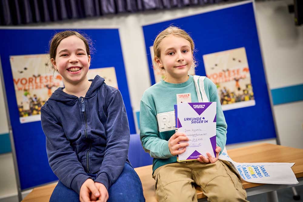 Hannah Arndt und Jona Kurumlu